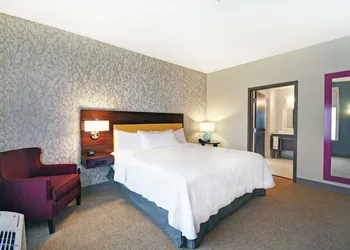 Home2 Suites by Hilton Beloit hotel thumbnail 7