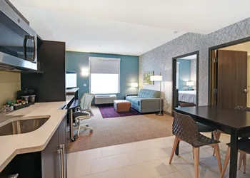Home2 Suites by Hilton Beloit hotel thumbnail 8