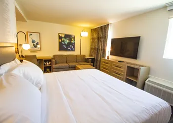 Hyatt Place Santa Barbara hotel thumbnail 7