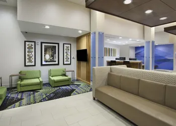 Holiday Inn Express & Suites Dallas-Frisco NW Toyota Stdm by IHG hotel thumbnail 2