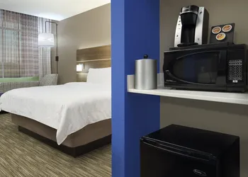 Holiday Inn Express & Suites Dallas-Frisco NW Toyota Stdm by IHG hotel thumbnail 7