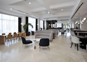 Hotel Dello Ft Lauderdale Airport, Tapestry Collection by Hilton hotel thumbnail 2