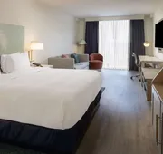 Hotel Dello Ft Lauderdale Airport, Tapestry Collection by Hilton hotel detail image 5