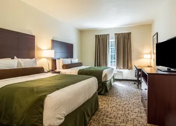 Cobblestone Hotel & Suites - Hutchinson hotel thumbnail 6