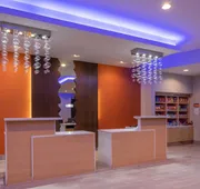 La Quinta Inn & Suites by Wyndham Greensboro Arpt High Point hotel detail image 5