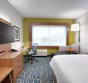 Holiday Inn Express & Suites Gainesville I-75 by IHG hotel detail image 5