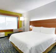 Holiday Inn Express & Suites Gainesville I-75 by IHG hotel detail image 7
