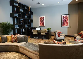 Holiday Inn & Suites Philadelphia W - Drexel Hill by IHG hotel thumbnail 3