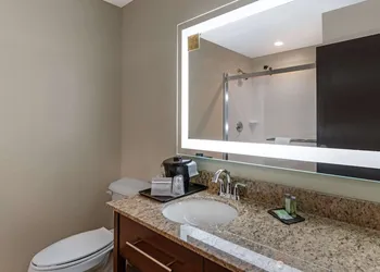 Sleep Inn & Suites Denver International Airport hotel thumbnail 7