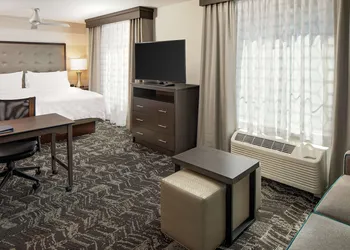 Homewood Suites by Hilton Ronkonkoma hotel thumbnail 7