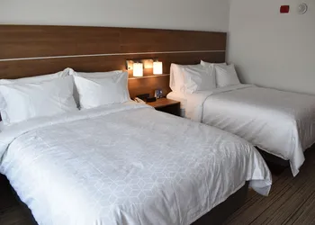Holiday Inn Express & Suites Boston South - Randolph by IHG hotel thumbnail 4