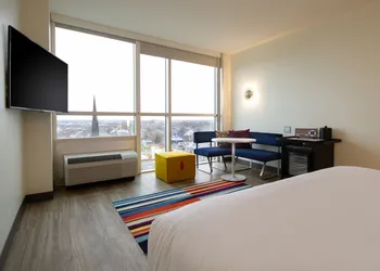 Aloft by Marriott Buffalo Downtown hotel thumbnail 5