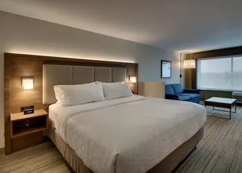 Holiday Inn Express & Suites Mt Sterling North by IHG hotel thumbnail 2