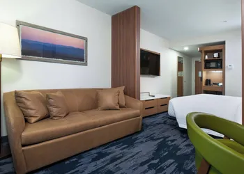 Fairfield Inn & Suites by Marriott Pittsburgh Downtown hotel thumbnail 5
