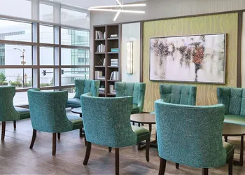 Home2 Suites by Hilton Chicago McCormick Place hotel thumbnail 2