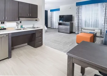 Homewood Suites by Hilton Tulsa Catoosa hotel thumbnail 8