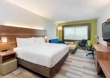 Holiday Inn Express & Suites Moreno Valley - Riverside by IHG hotel thumbnail 5