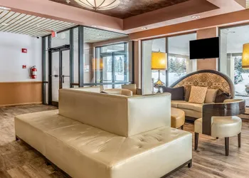 Quality Inn & Suites Brainerd hotel thumbnail 7