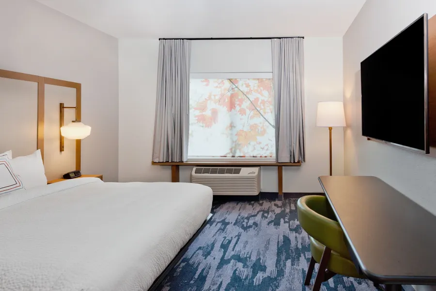 Fairfield Inn & Suites by Marriott Birmingham Colonnade hotel detail image 6