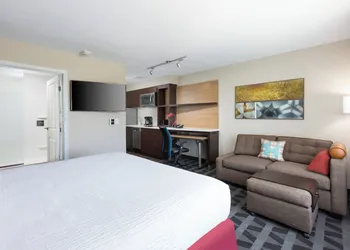 TownePlace Suites by Marriott Austin North/Lakeline hotel thumbnail 8