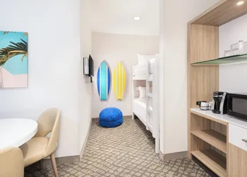 SpringHill Suites by Marriott Panama City Beach Beachfront hotel thumbnail 6