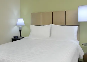 Candlewood Suites Dallas-Frisco NW Toyota Ctr by IHG hotel thumbnail 6