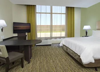 Candlewood Suites Dallas-Frisco NW Toyota Ctr by IHG hotel thumbnail 8