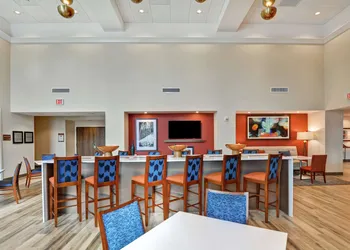 Hampton Inn & Suites Tucson Marana hotel thumbnail 2
