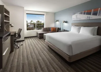 Hyatt House San Jose Airport hotel thumbnail 7