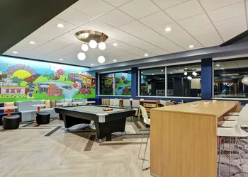 Tru by Hilton Richmond hotel thumbnail 5