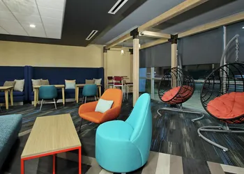 Tru by Hilton Bryan College Station hotel thumbnail 3