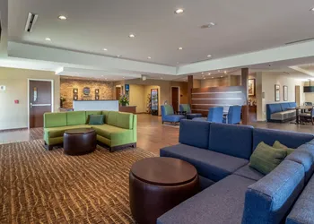 Comfort Inn & Suites – Harrisburg Airport – Hershey South hotel thumbnail 4