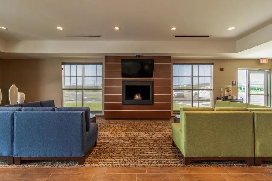 Comfort Inn & Suites – Harrisburg Airport – Hershey South hotel detail image 6