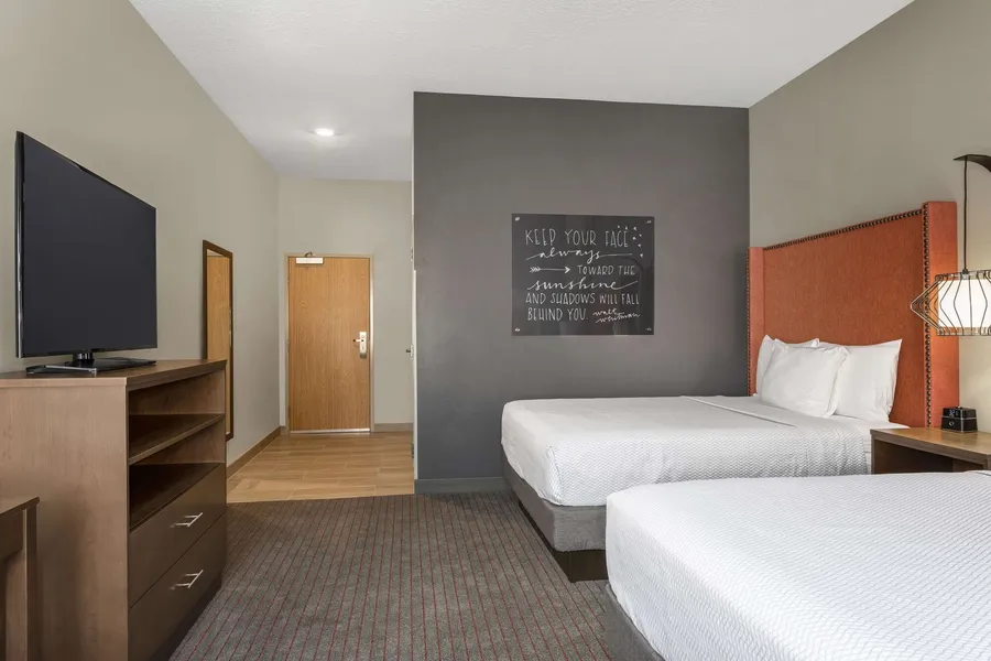 La Quinta Inn & Suites by Wyndham South Jordan hotel detail image 6