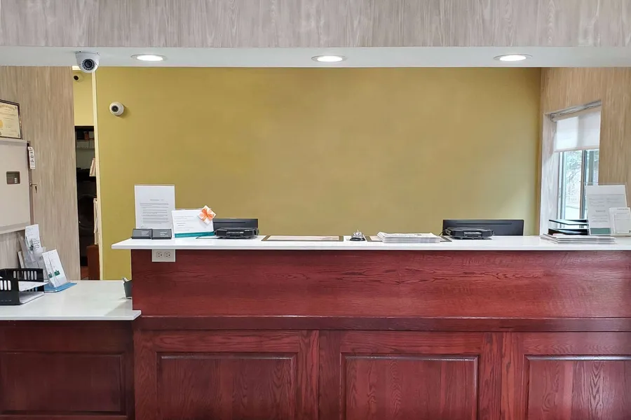 Wingate by Wyndham Uniontown hotel detail image 2