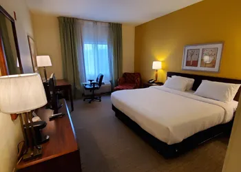 Wingate by Wyndham Uniontown hotel thumbnail 7