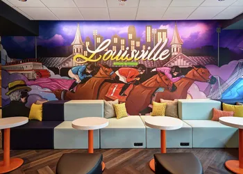 Tru by Hilton Louisville Airport hotel thumbnail 5