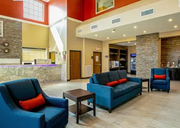 Comfort Suites Fishkill near Interstate 84 hotel thumbnail 2