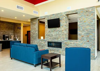 Comfort Suites Fishkill near Interstate 84 hotel thumbnail 3