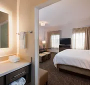 Staybridge Suites Wisconsin Dells - Lake Delton by IHG hotel detail image 7