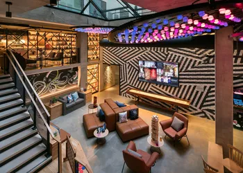 Moxy San Diego Downtown/Gaslamp Quarter hotel thumbnail 5