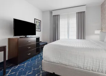 Best Western Plus New Richmond Inn & Suites hotel thumbnail 5