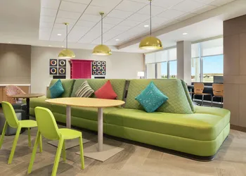 Home2 Suites by Hilton Brooklyn Park Minneapolis hotel thumbnail 3