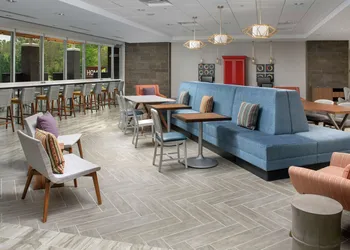 Home2 Suites by Hilton Charlottesville Downtown hotel thumbnail 4