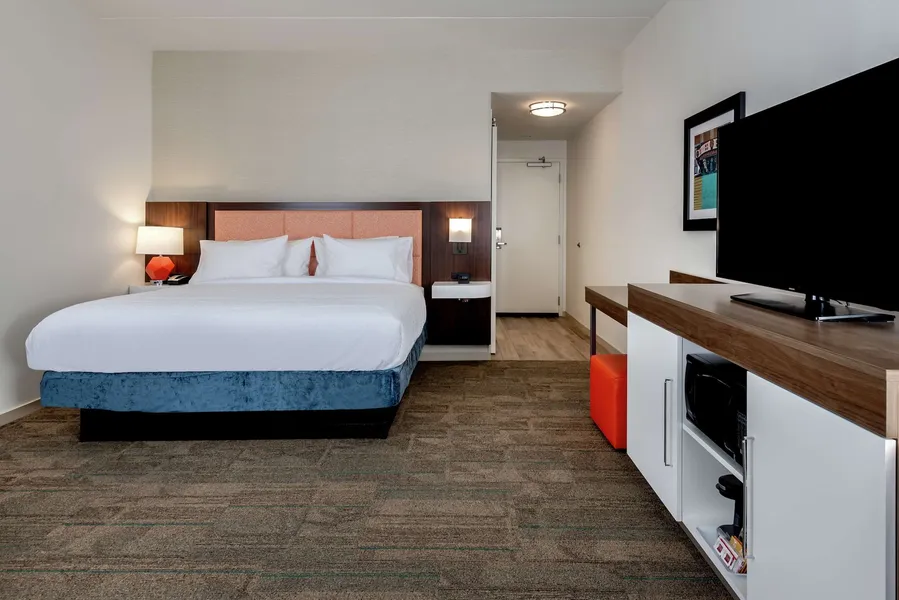 Hampton Inn Baltimore Bayview Campus hotel detail image 6