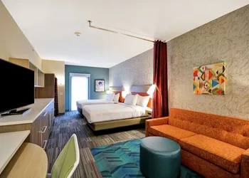 Home2 Suites by Hilton at the Galleria hotel thumbnail 6