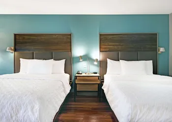 Tru by Hilton Grand Rapids Airport hotel thumbnail 6