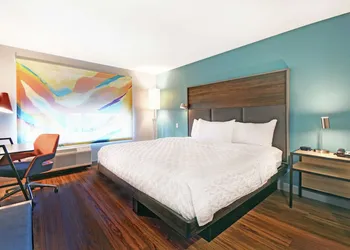 Tru by Hilton Grand Rapids Airport hotel thumbnail 7