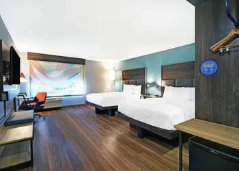 Tru by Hilton Grand Rapids Airport hotel thumbnail 8