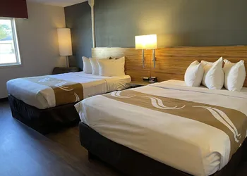 Quality Inn Frontier at U.S. Hwy 30 hotel thumbnail 8